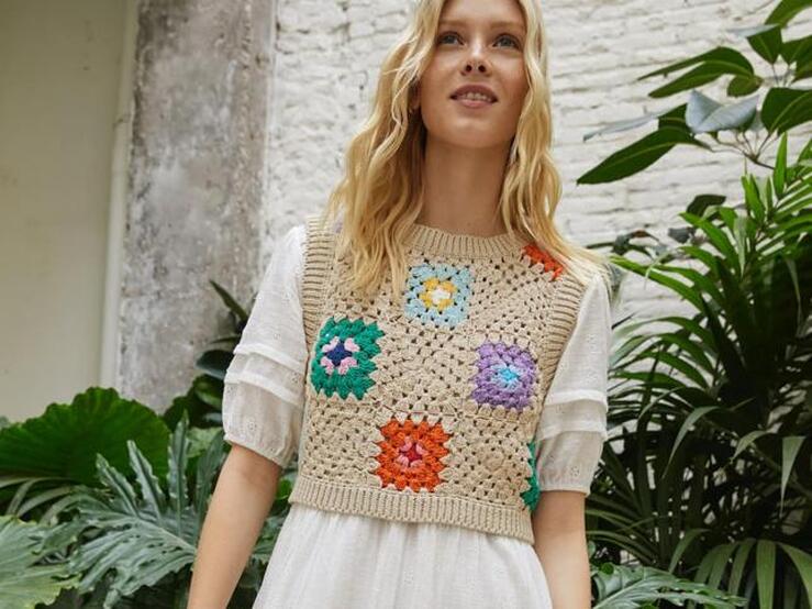 Fotos: Lo nuevo de Stradivarius quiere que nos pongamos la ropa de ganchillo que ya nos hacían nuestras abuelas con el crochet tendencia más bonito y actualizado