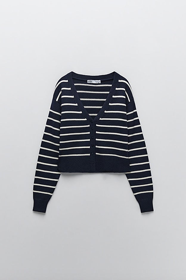 Cárdigan de rayas marineras de la nueva colección de Zara.