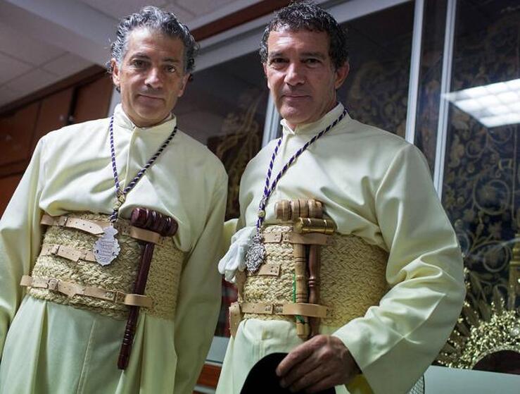 Fotos: De Antonio Banderas a Isabel Preysler, estas son las procesiones de Semana Santa favoritas de los famosos (que se van a perder otra vez en 2021)