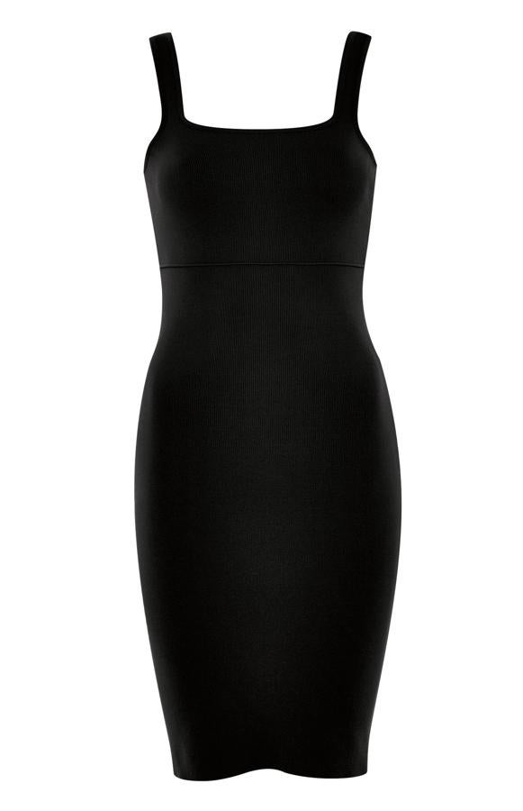 En color negro, este vestido acanalado de tirantes tiene un precio de 8 euros.