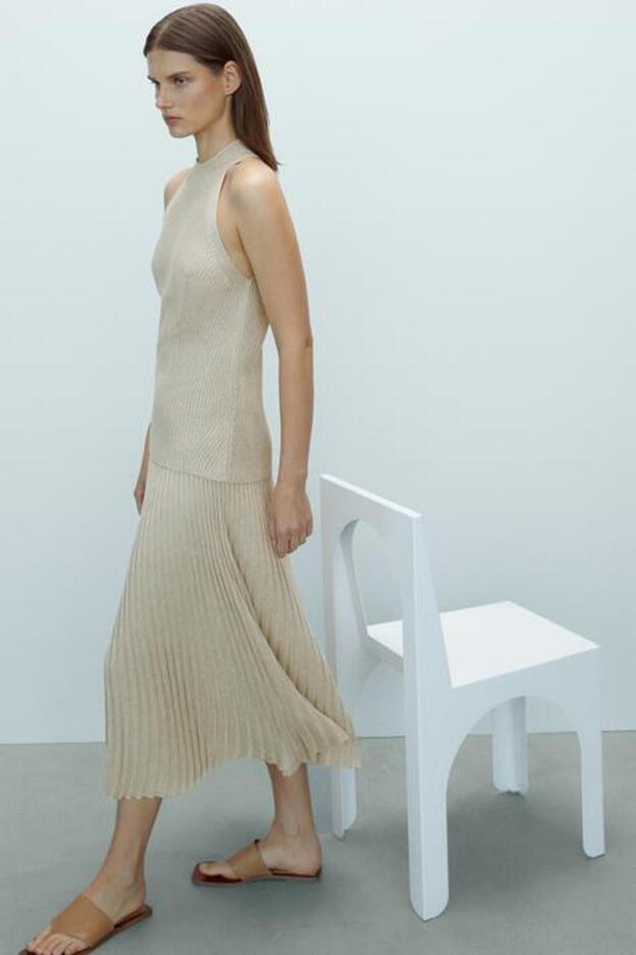 Pincha en la imagen para descubrir siete tops lenceros perfectos para lucir tipazo que puedes combinar con todos tus vaqueros.