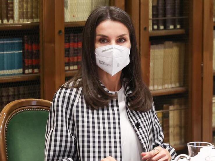 Fotos: Los mejores champús de cebolla para copiar el truco de la Reina Letizia con el que presume de pelo sano, fuerte y brillante