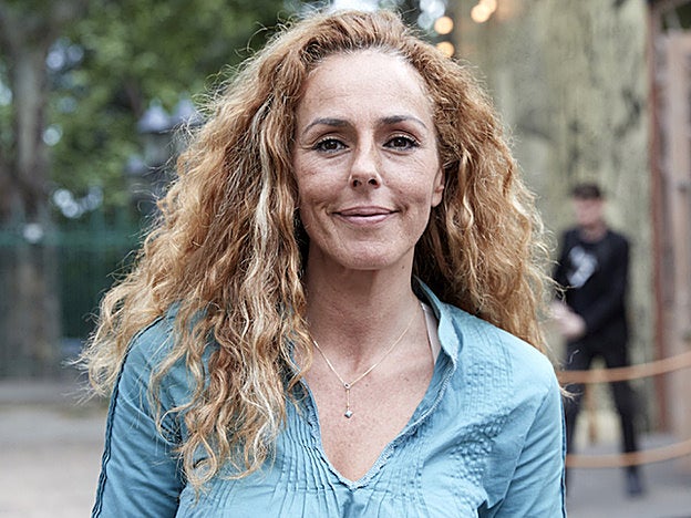 Rocío Carrasco ha desvelado en el episodio más dramático de su documental las agresiones de su hija, Rocío Flores.