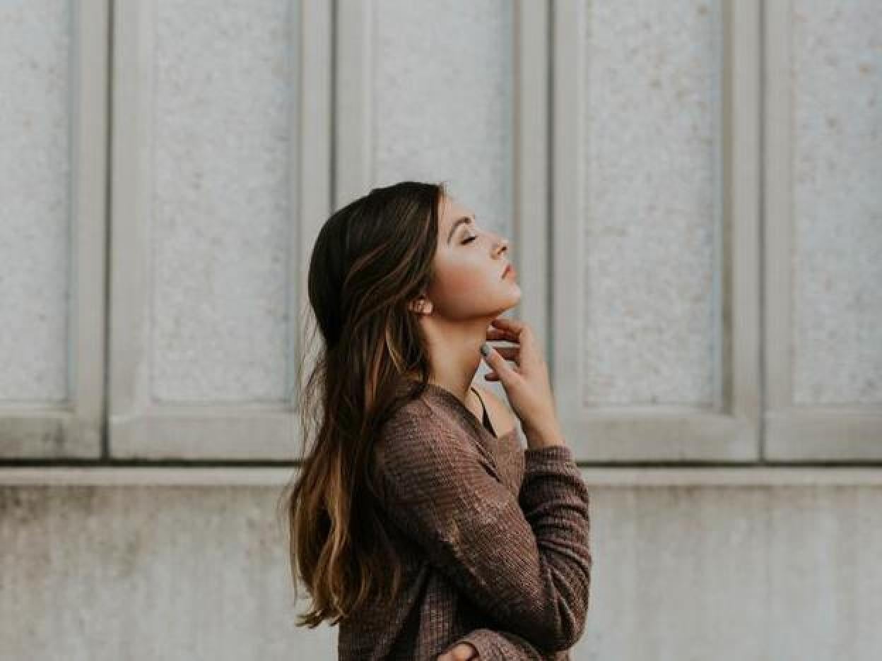 Pincha en la imagen para conocer las ocho bases de maquillaje con efecto lifting.