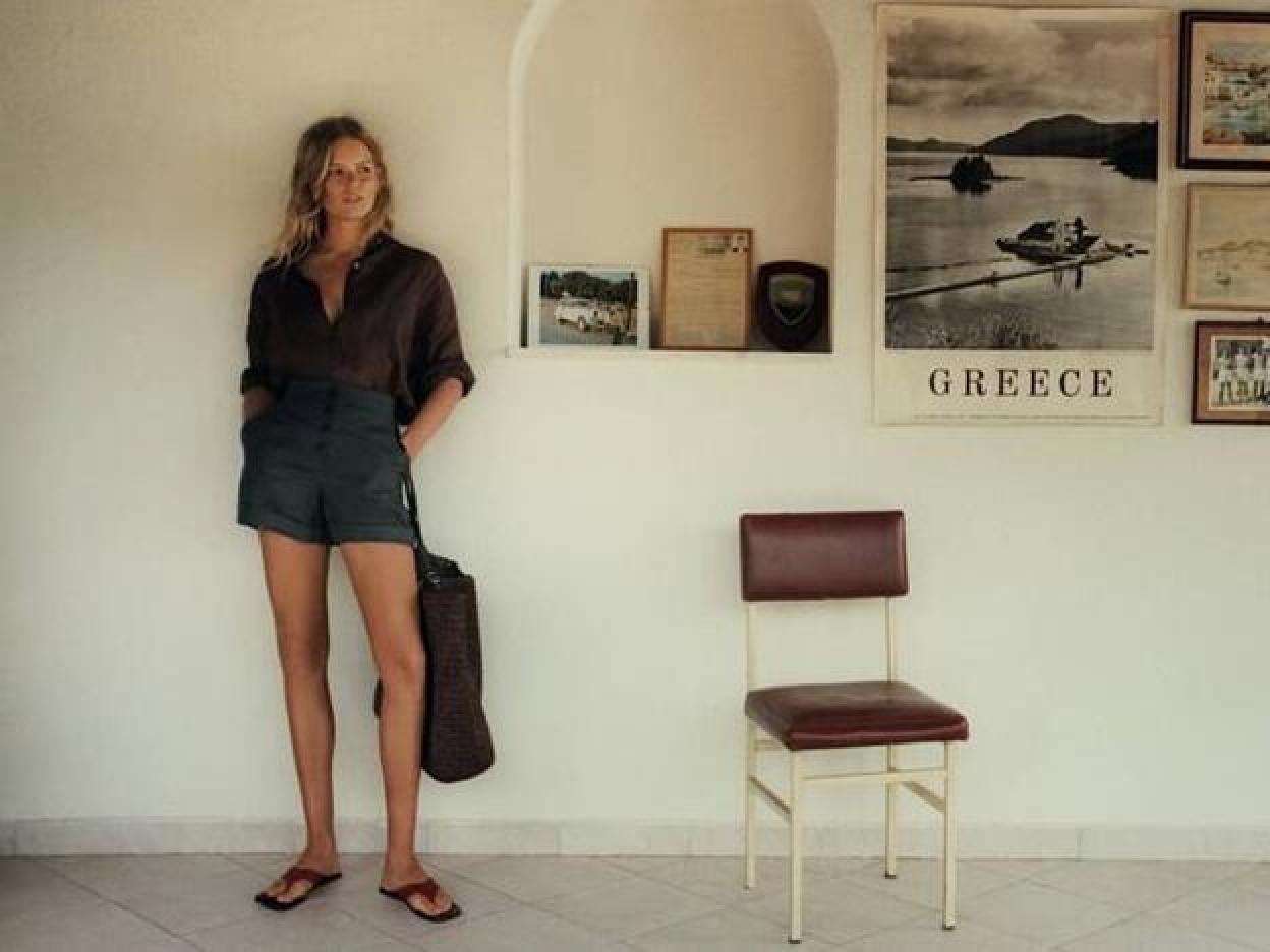 Pincha en la imagen para descubrir los bolsos más bonitos, baratos y combinables de esta temporada.