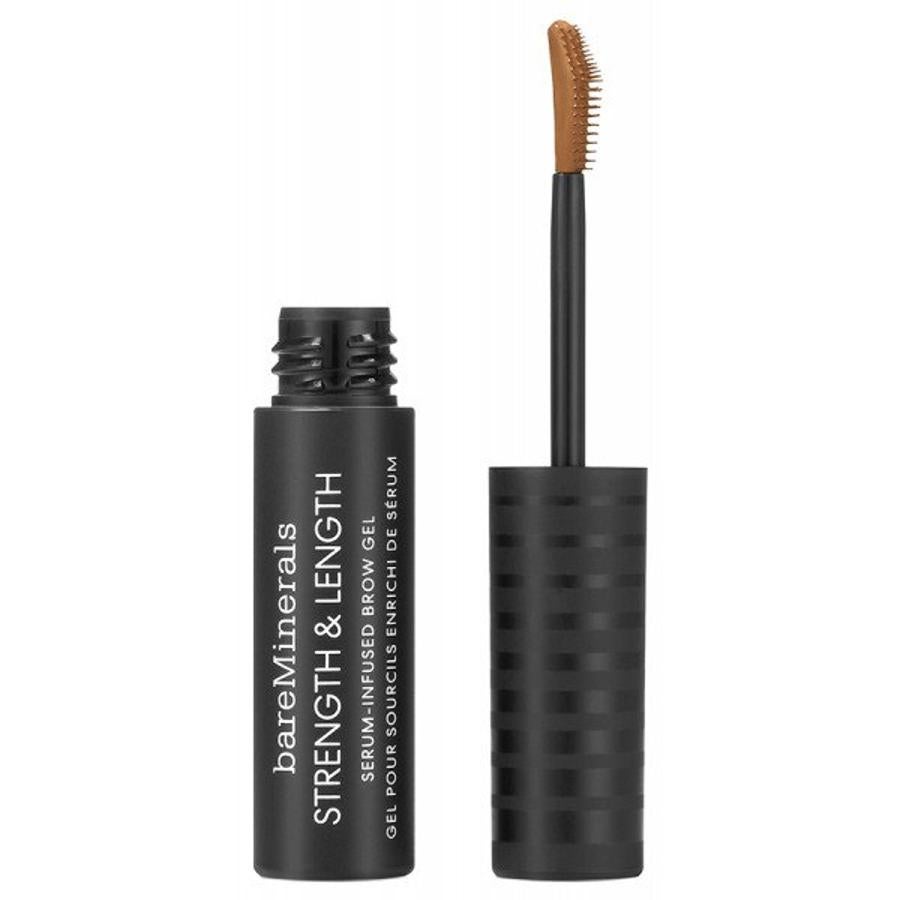 Strength & Length Serum-Infused Brow Gel de Cejas de BareMinerals (18,40 euros en Primor) es un gel de cejas vegano que maquilla y aporta fijación a las cejas y pestañas mientras ayuda a su crecimiento.