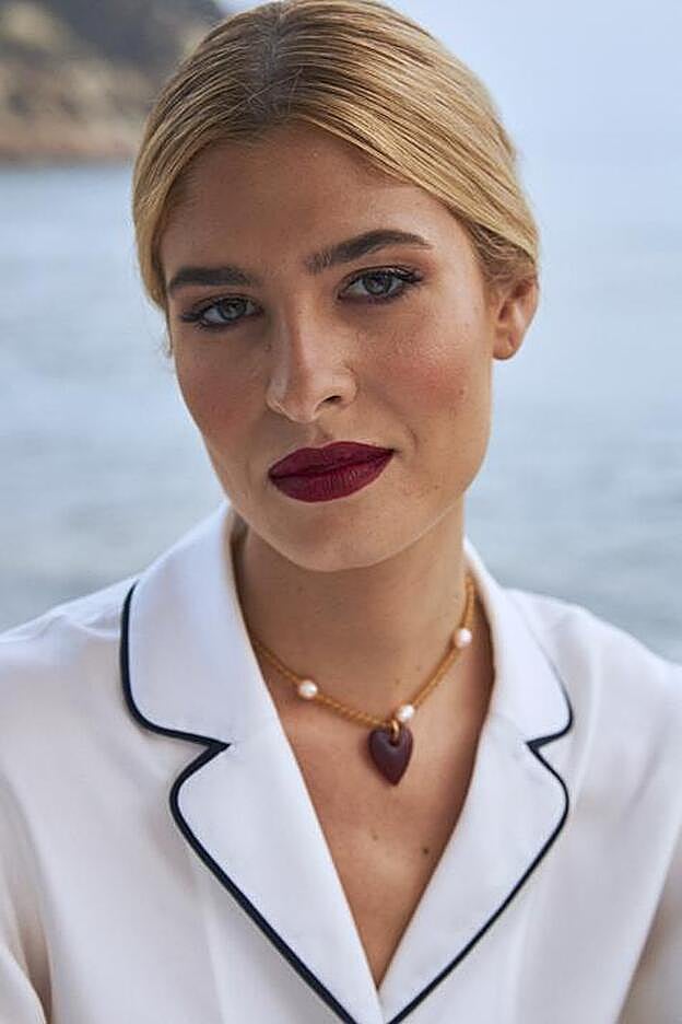 Labiales de última generación en color rojo magnífico para soñar con el verano que duran todo el día y ni manchan ni transfieren