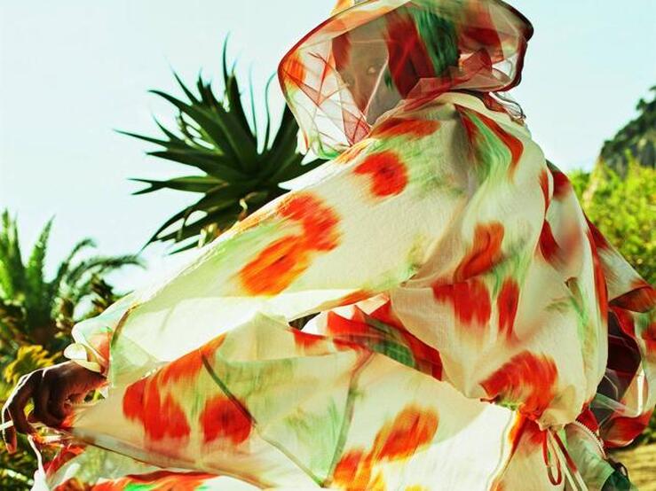Fotos: Colores alegres, vestidos con estampados imposibles, inspiración tropical... así vestirás este verano para elevar tu autoestima