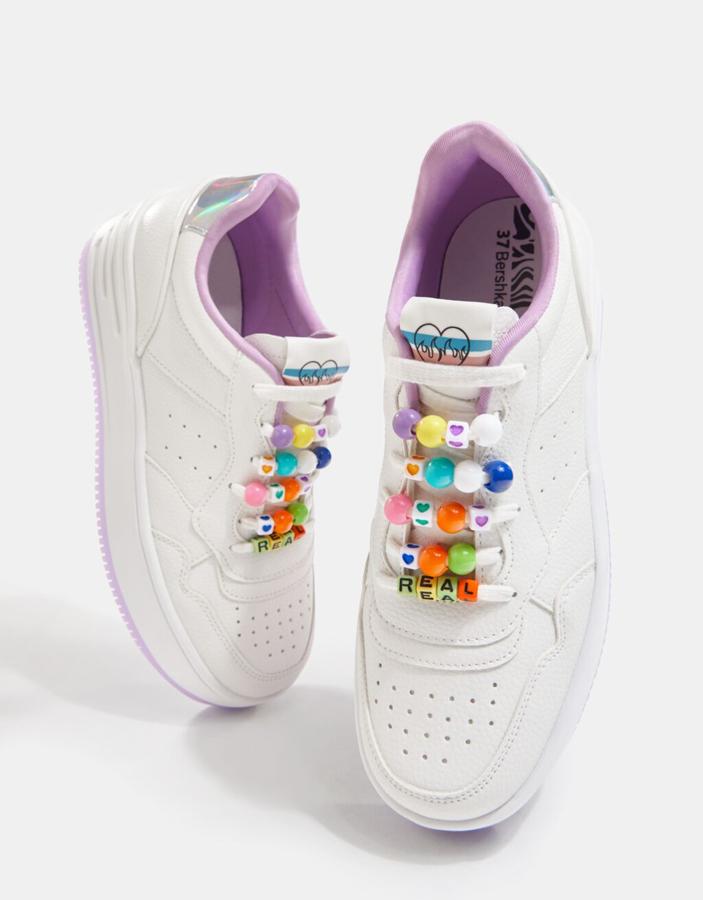 De Bershka (29,99 euros).