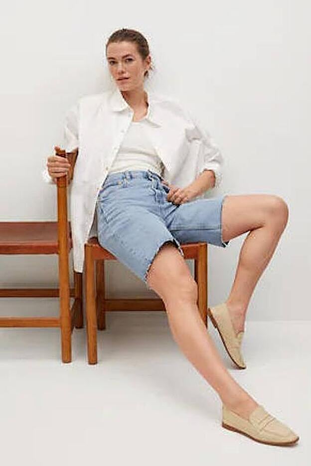 El mocasín blanco roto es el que proporciona a tus conjuntos un acabado más fresco