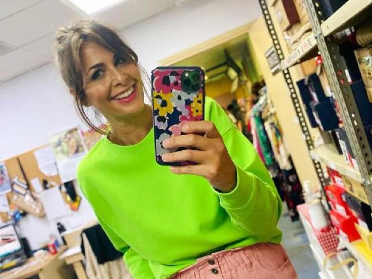 Pincha en la imagen para ver estos vestidos camiseros que sientan bien a cualquier talla y además también puedes llevarlos con vaqueros mientras llega el buen tiempo.