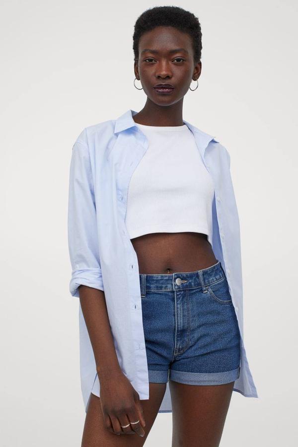 Bermudas vaqueras con dobladillo, de H&M (9,99 €).