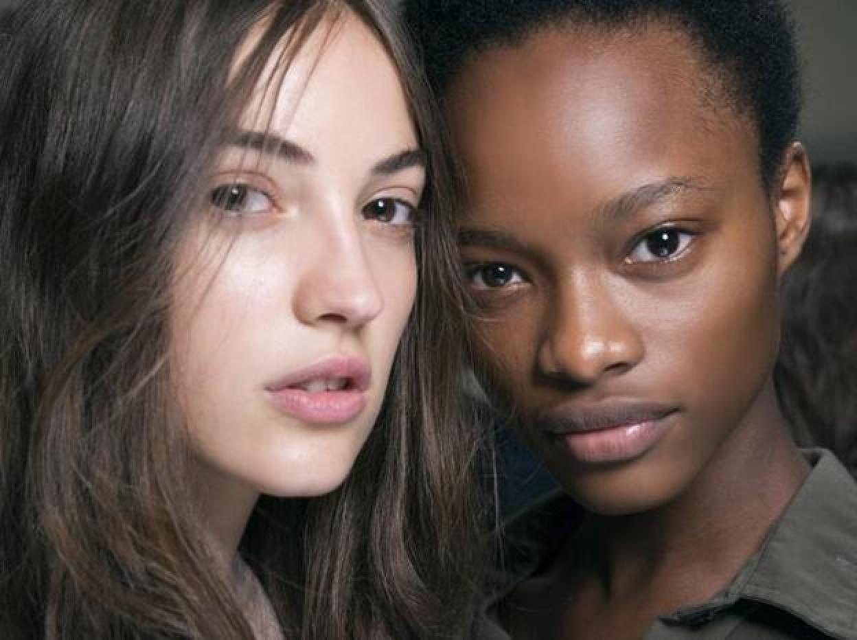 Pincha en la imagen para conocer los cosméticos con aceite de almendras que te cuidan de la cabeza a los pies.