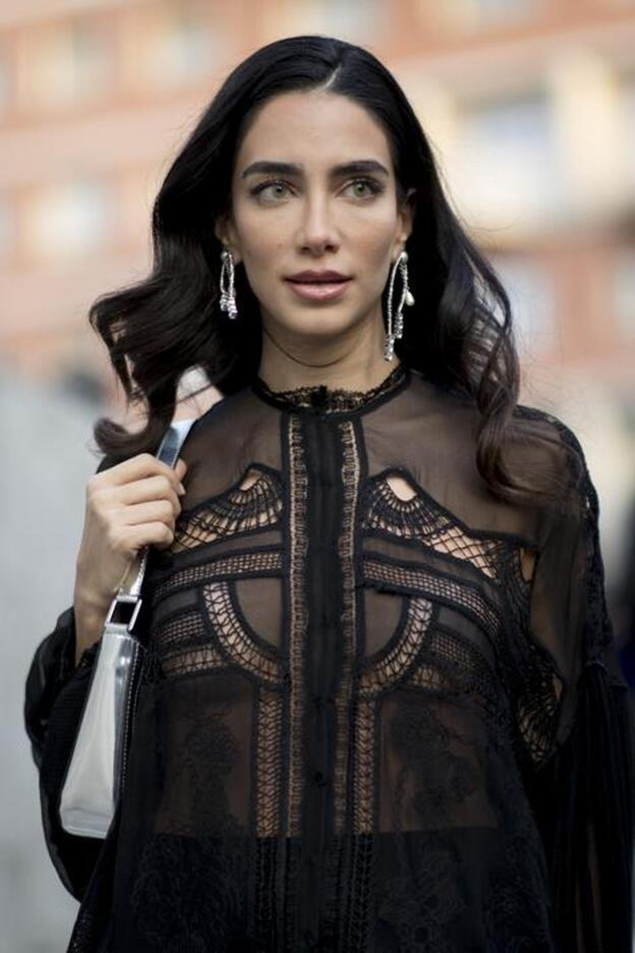 Haz click en la imagen para descubrir otros contornos de ojos efectivos para decir adiós a las bolsas, ojeras y arrugas a los 30, 40 y 50.