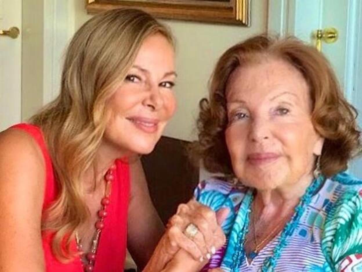 Pincha en la imagen para ver la vida de Álex Lecquio, el hijo de Ana Obregón en imágenes.