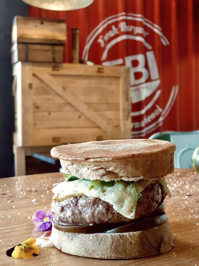 En el FBI Freak Burguer International, en Murcia (Calle Periodista Encarna Sánchez, 10).