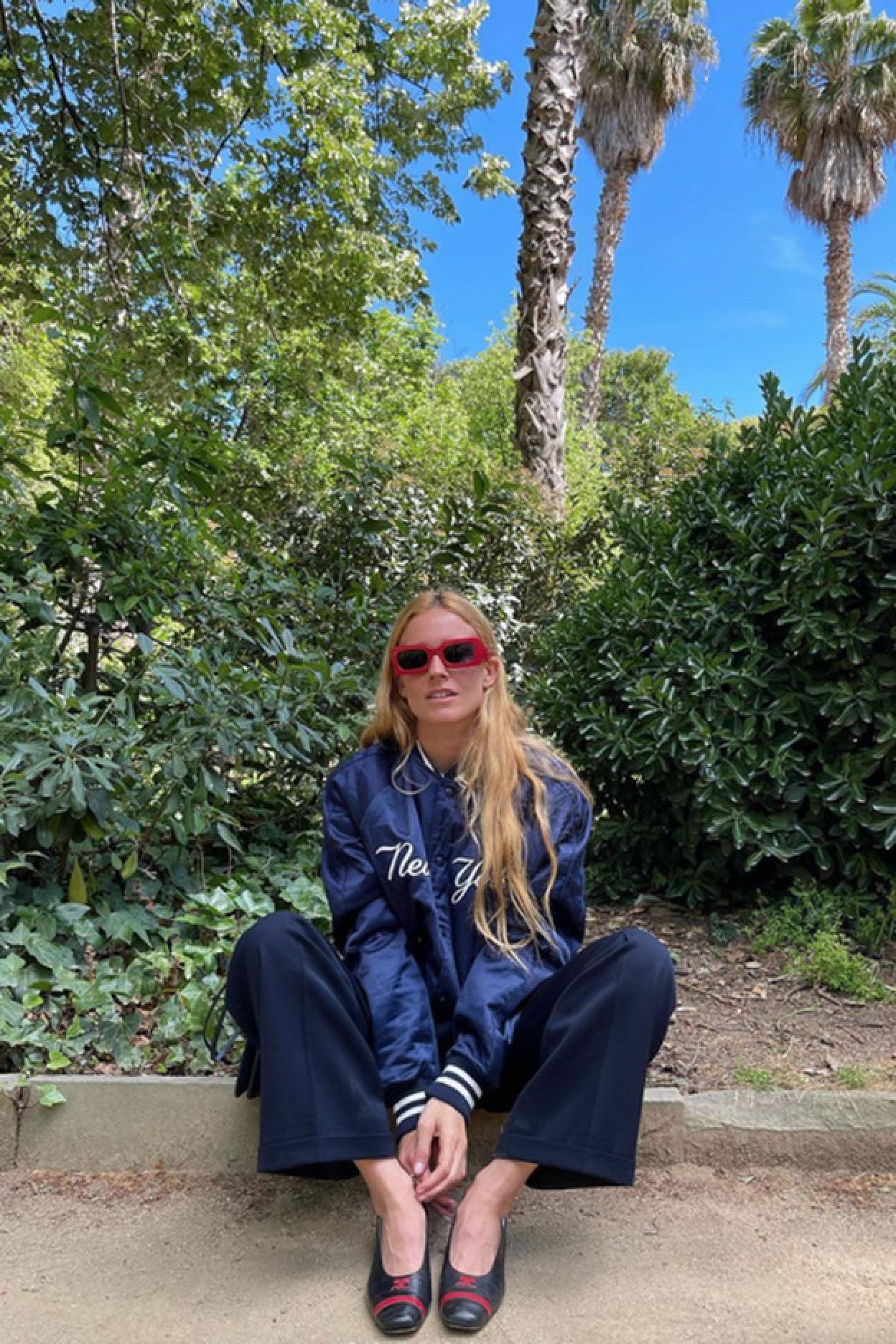 Pincha en la foto para ver siete tops lenceros perfectos para lucir tipazo y que puedes combinar con todos tus vaqueros.