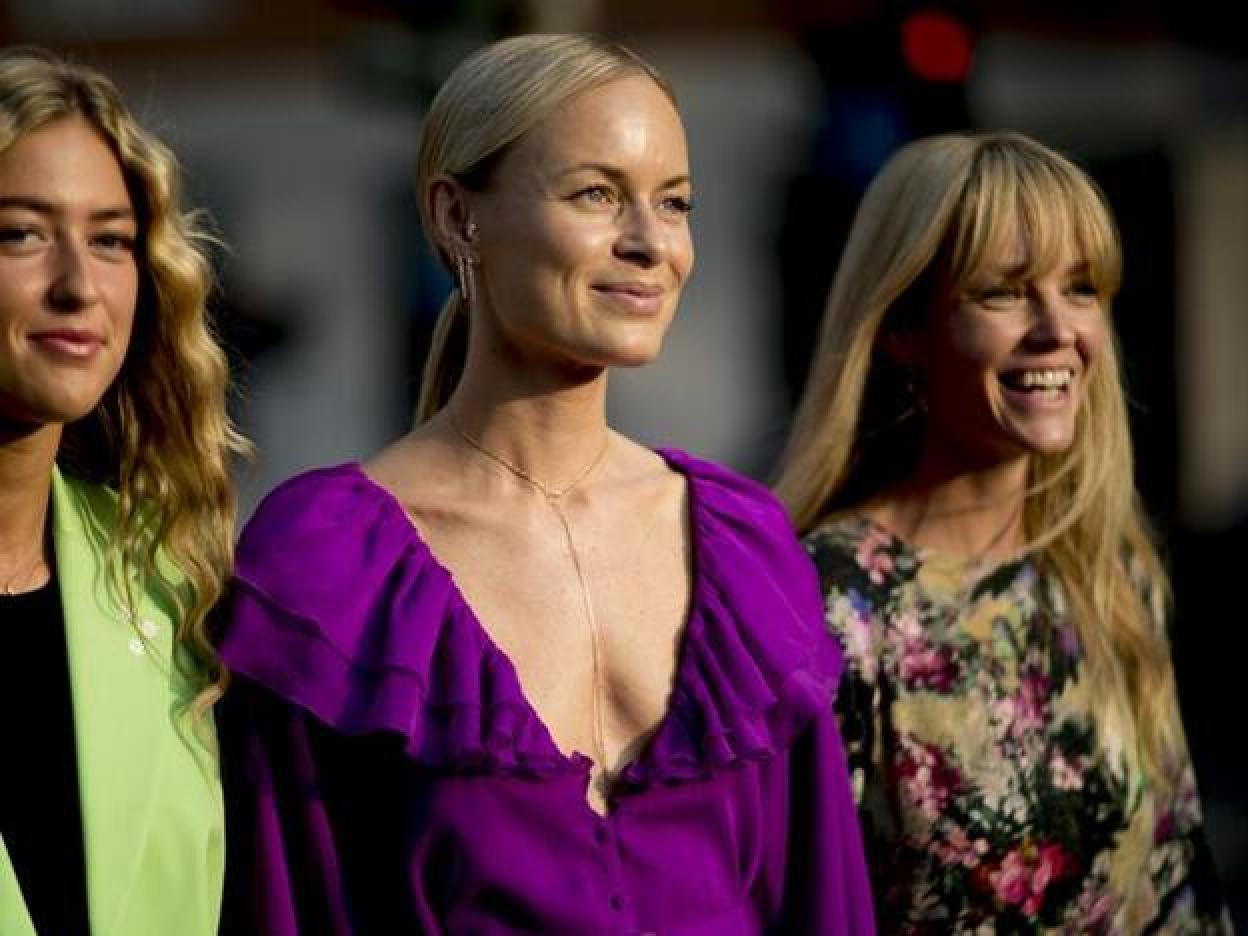 Haz click en la imagen para descubrir otras 8 mascarillas para eliminar la papada y las arrugas del cuello