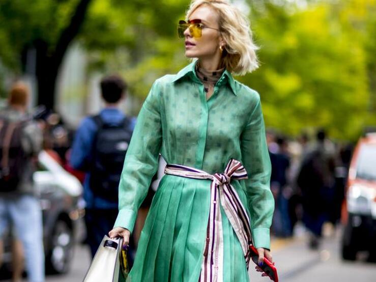 Fotos: Los vestidos largos y midi más vendidos de Uterqüe que rejuvenecen a los 40 y que ya nos hacen soñar con el verano