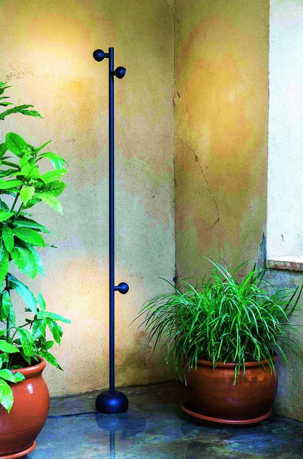 Lámpara Brot de Faro Barcelona, premio RedDot por su diseño (desde 222,05 €).