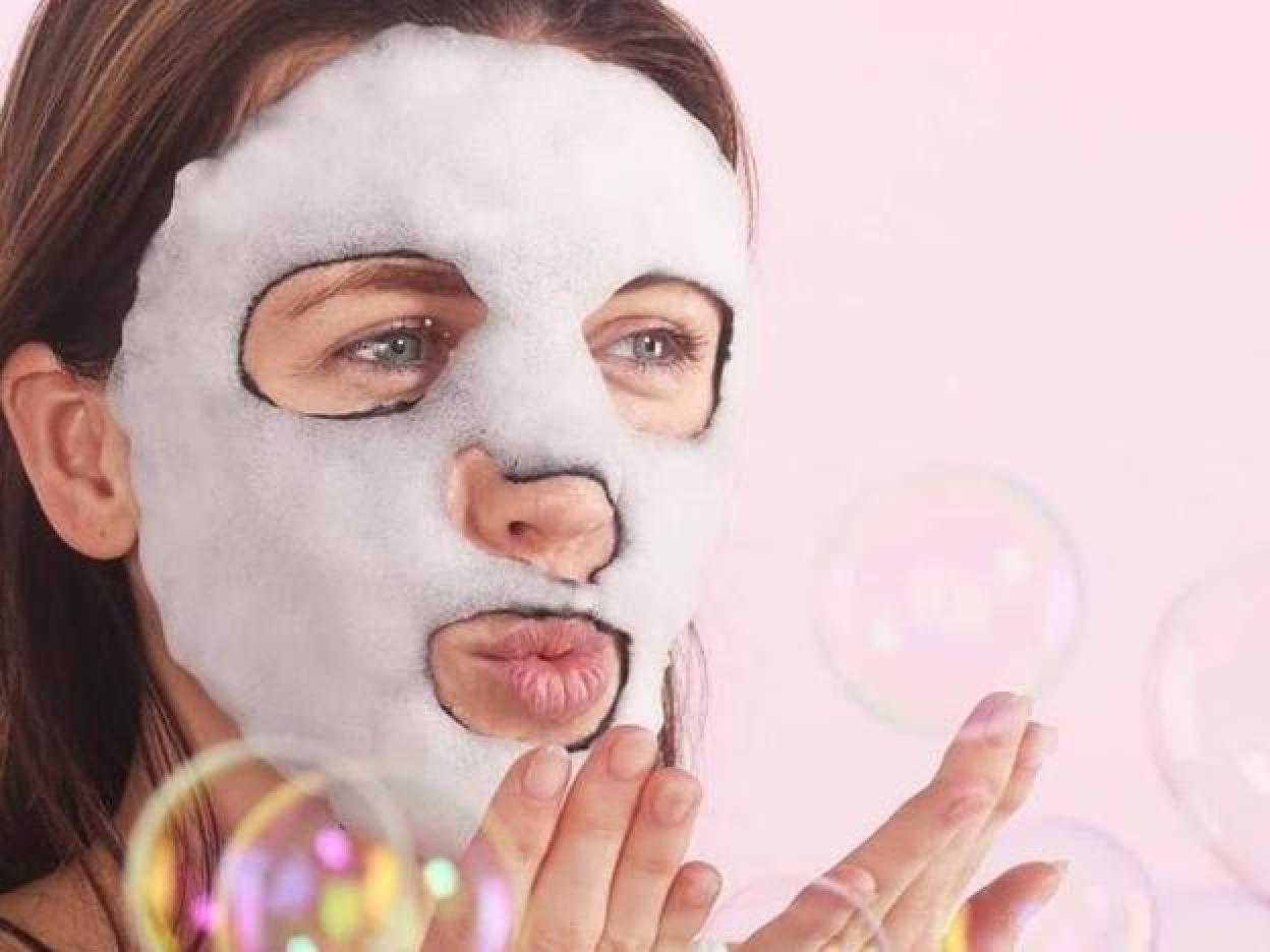 Pincha en la foto para ver 9 mascarillas coreanas que dejan un efecto buena cara, rejuvenecen e iluminan en pocos minutos