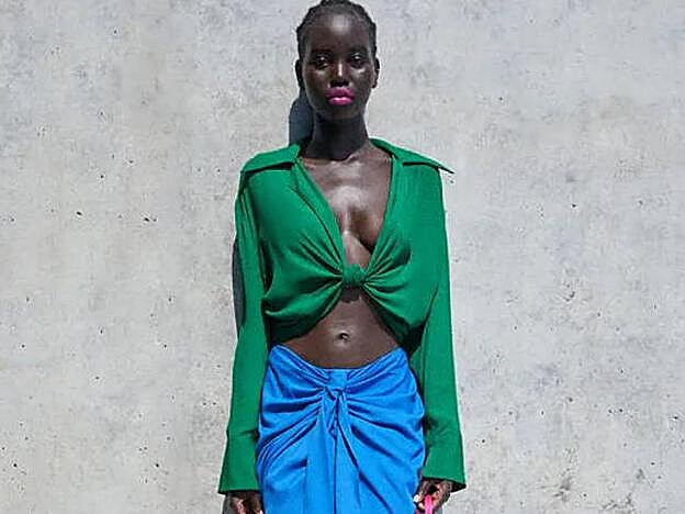 El top lo puedes encontrar en todas las tallas