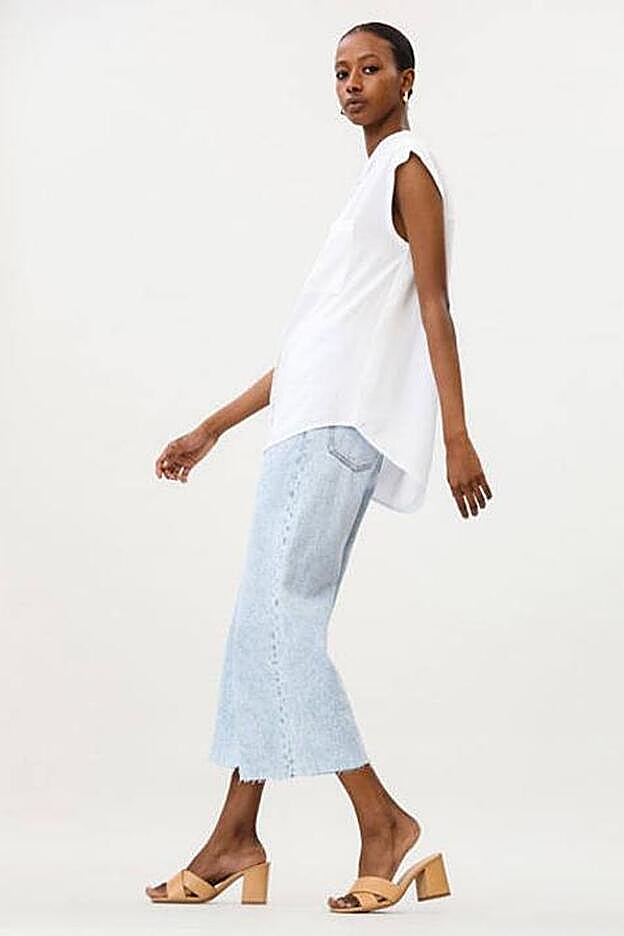 La camisa cuesta 7,99 €