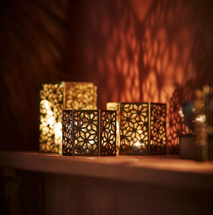 Los portavelas de inspiración oriental LJUVARE (4 euros).