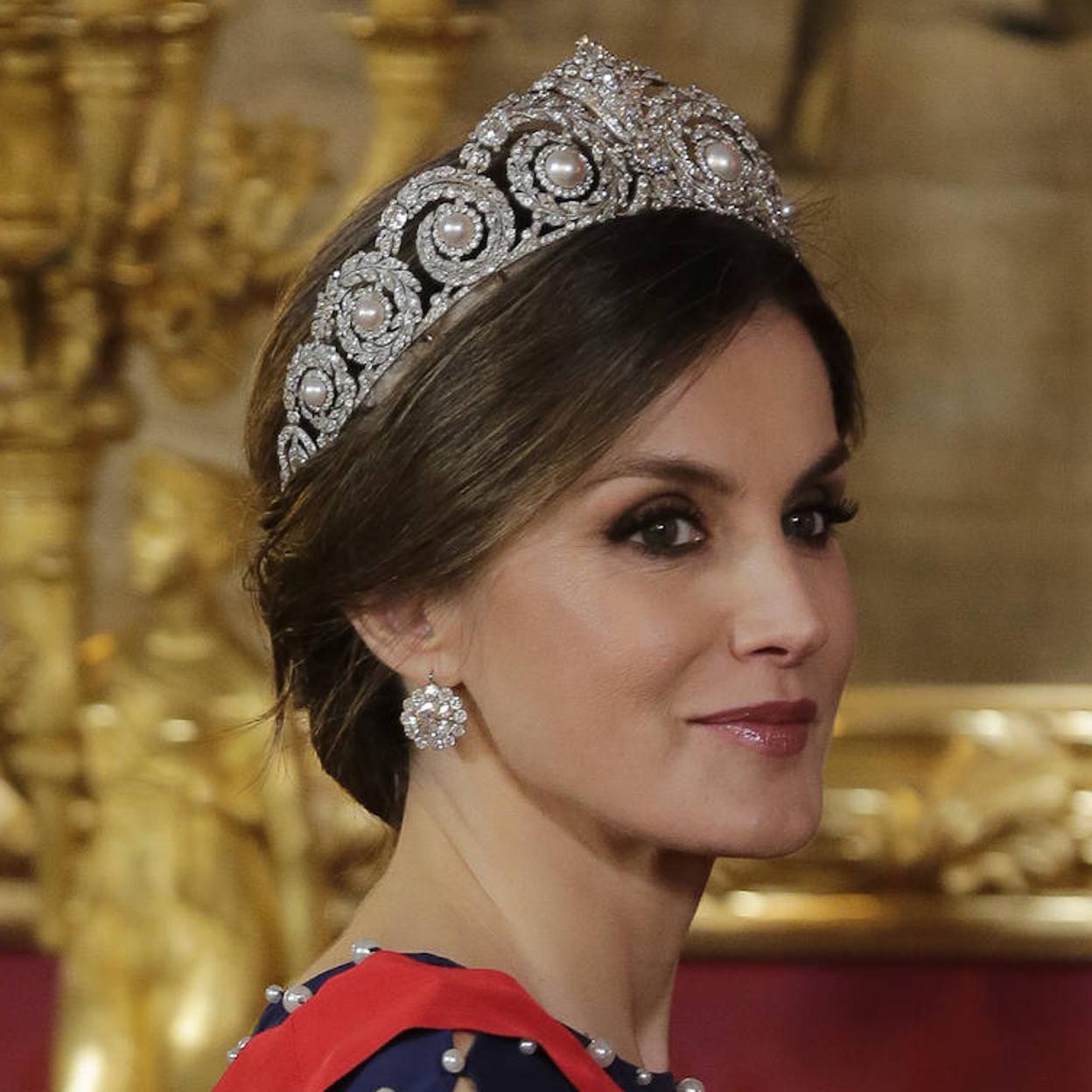 La reina Victoria Eugenia fue la primera propietaria de la tiara Cartier. 