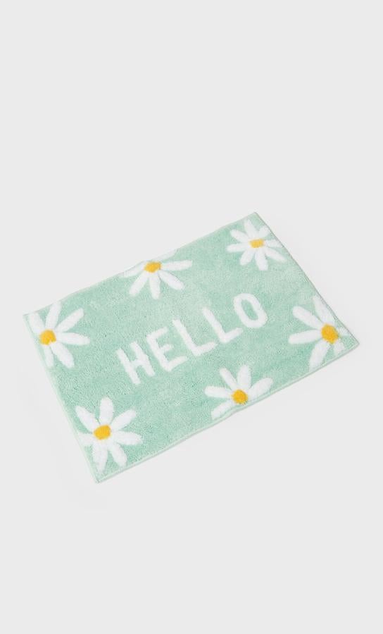 Alfombra Hello (12,99 euros).