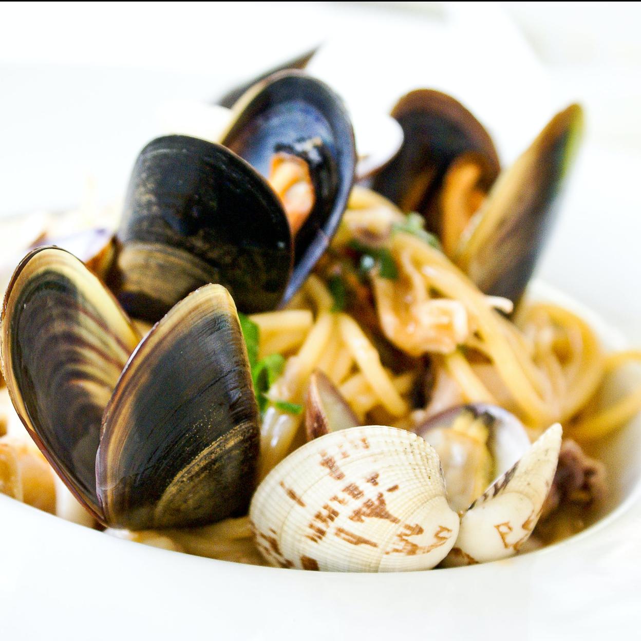 Los alimentos con hierro combaten las anemia. Pincha para ver los alimentos que mejorarán tu rendimiento deportivo.