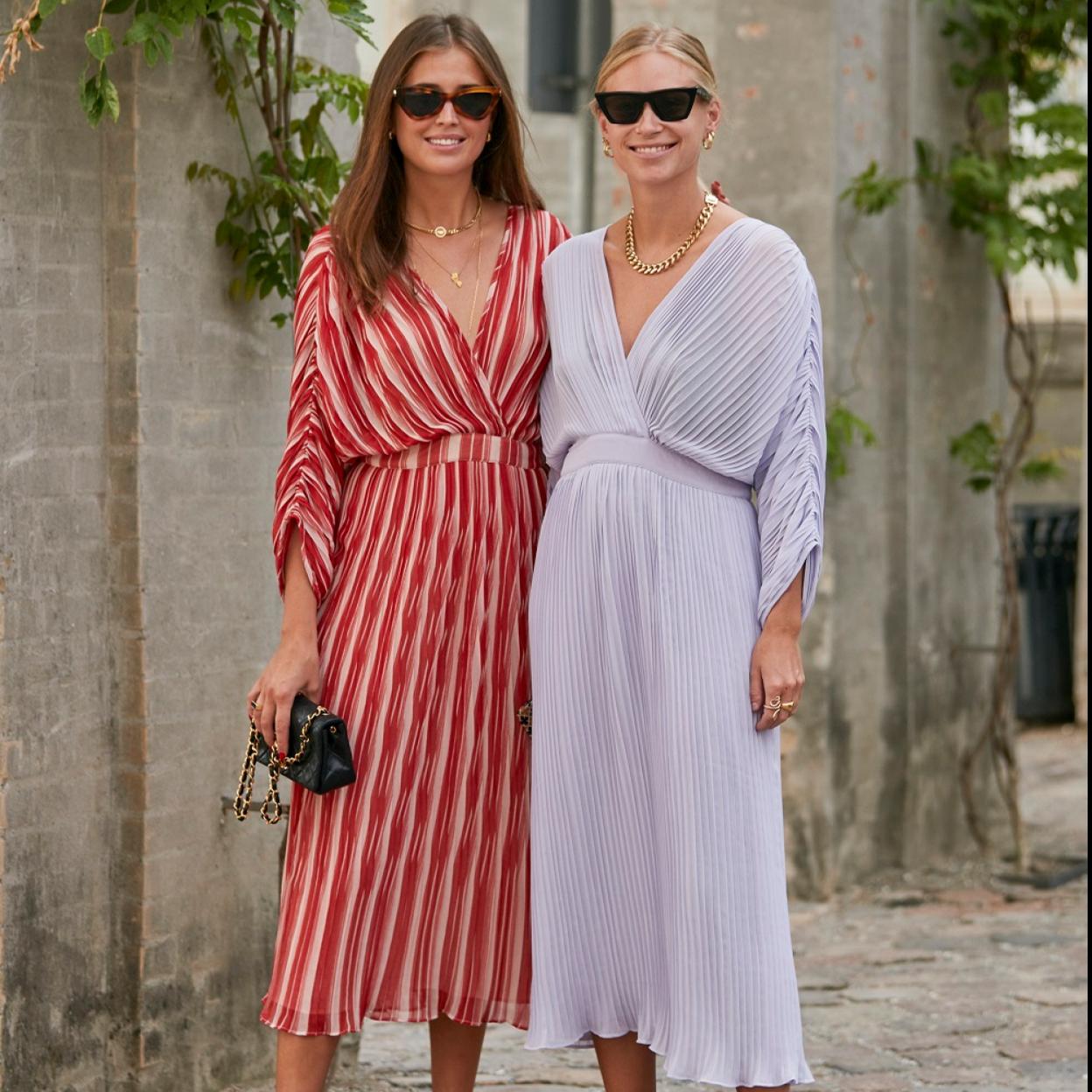 Pincha en la imagen para ver los vestidos que reinan en lo nuevo de Stradivarius y que son tan baratos que prometen arrasar antes de las rebajas.