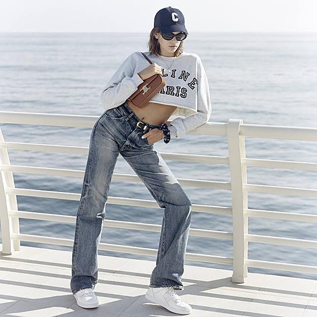 Imagen principal - 8 bolsos de firmas de lujo para comprar ahora y usar para siempre