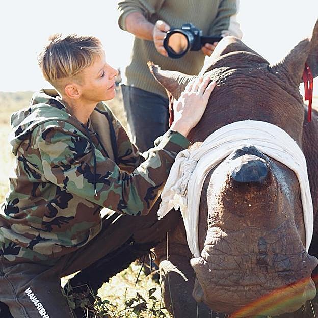 La princesa Charlène en el viaje a Sudáfrica en el que contrajo la infección que está complicando su regreso a Mónaco.