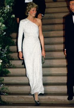 Imagen secundaria 2 - 23 looks de Diana que nunca pasarán de moda