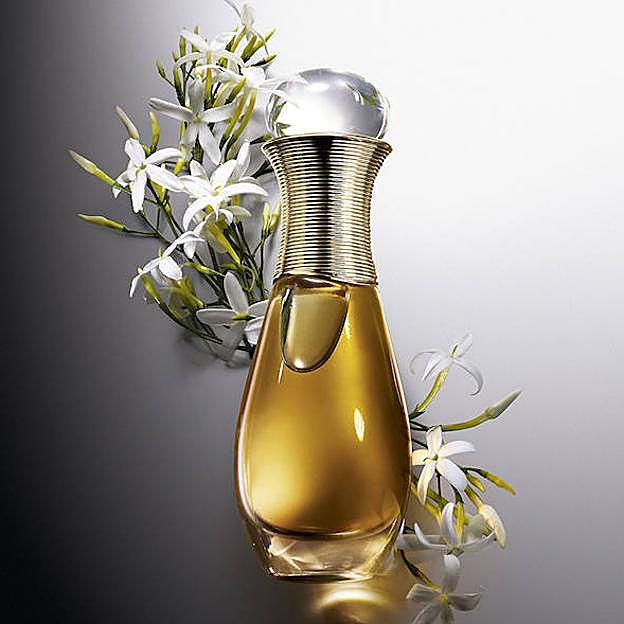 J'adore combina cuatro flores