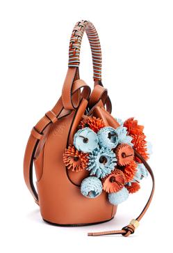 Imagen secundaria 2 - La artesanía es el futuro de la moda y estas firmas de lujo nos lo demuestran