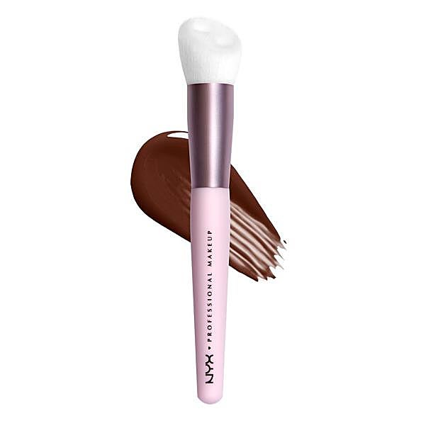 Brocha de maquillaje para un acbado natural. 17,95 euros 