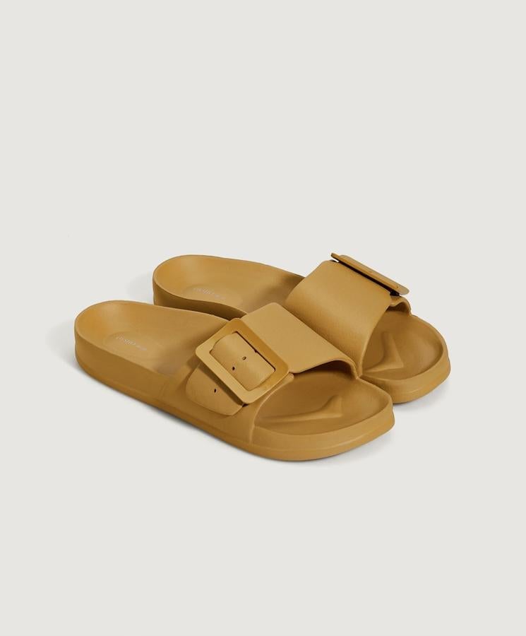 De Oysho (9,99 euros).