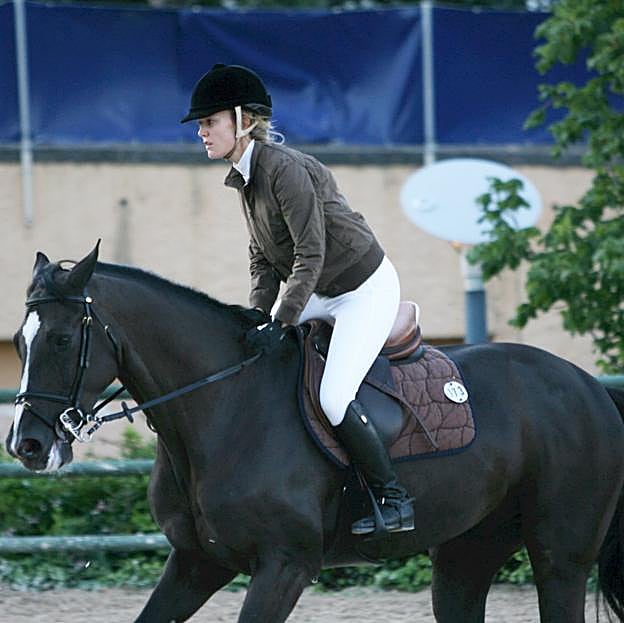 Marta Ortega es una excelente amazona, incluso llegó a participar en algunas competiciones de salto.
