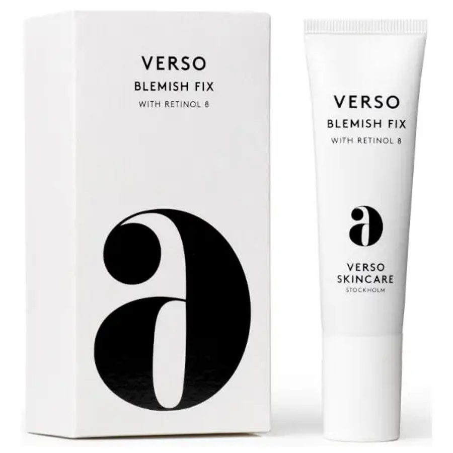 Fórmula que contiene retinol, niacinamida y cúrcuma para regular la producción de sebo, tratar la inflamación y contribuir a la renovación celular.