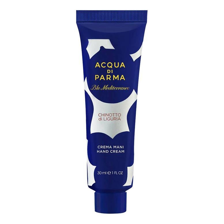 Todas las actrices o famosas saben de la importancia de sus manos. Usan con mucha frecuencia la crema de manos de Acqua Di Parma, ya que combina hidratantes, aceites y manteca de karité. 20,99 euros