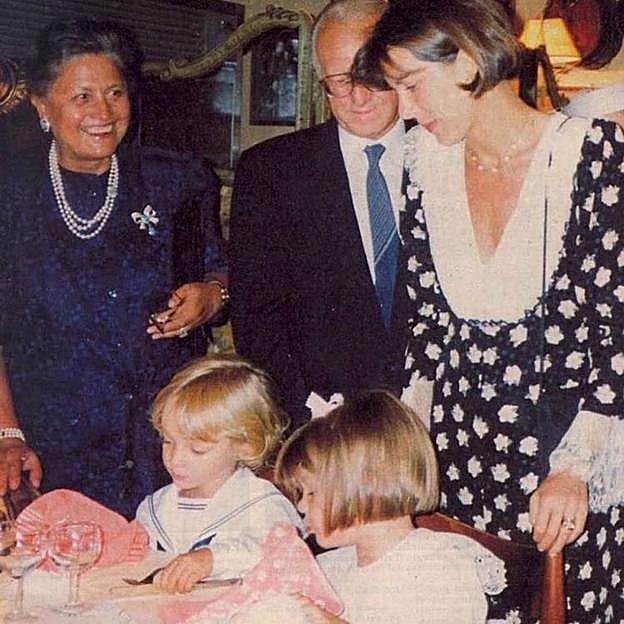 Fernanda y Guiancarlo Casiraghi con la princesa Carolina y Carlota y Pierre Casiraghi