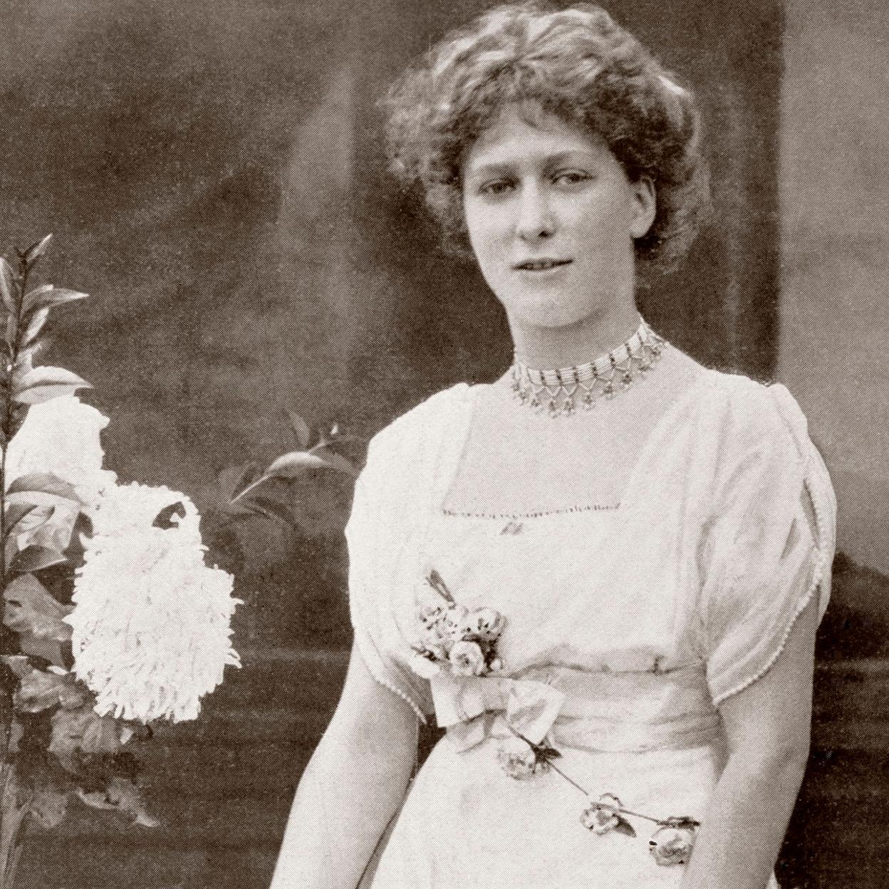 La historia de la princesa Mary: precursora de Diana de Gales, una mujer activa y de fuerte personalidad que luchó contra los estigmas