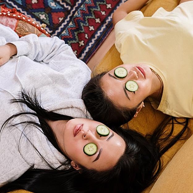 Frozen cucumber, el nuevo reto de belleza viral que promete una piel hidratada y luminosa