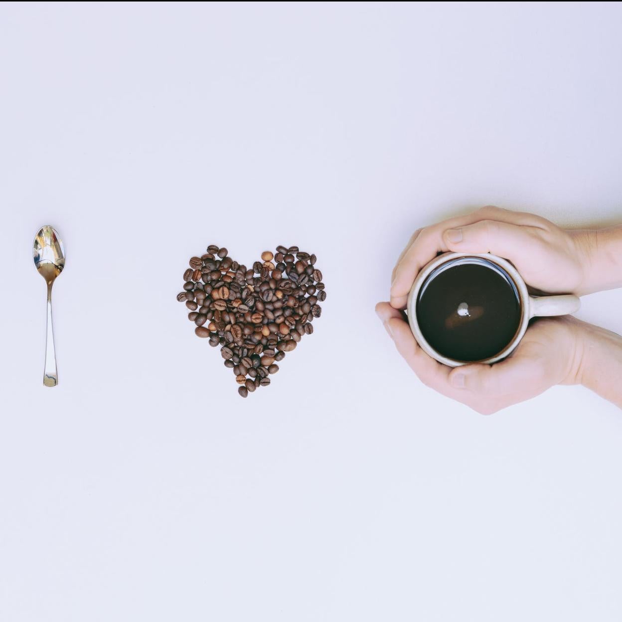 Cuántas tazas de café al día son saludables y antioxidantes (y cuál es el límite que no debes sobrepasar jamás)