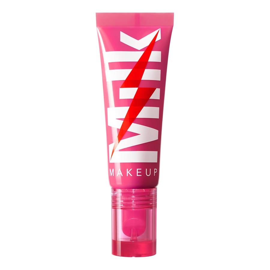 El gel labial de Milk Makeup aumenta el volumen de los labios, deja una sensación de brillo y estarán más carnosos. 21,99 euros