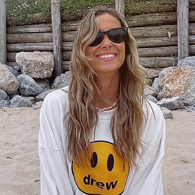 Imagen principal - María Pombo, Tamara Falcó y Andrea Duro.