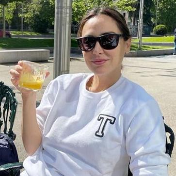 Imagen secundaria 1 - María Pombo, Tamara Falcó y Andrea Duro.