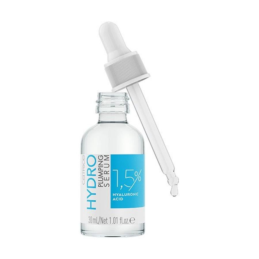 El sérum Ácido Hialurónico Hydro Plumping de Catrice hidrata la piel gracias al ácido hialurónico (1.5 por ciento) que contiene su fórmula. Es ideal para aplicar antes del maquillaje, ya que contiene pantenol que ayuda a lograr un acabado uniforme (4,75 euros).